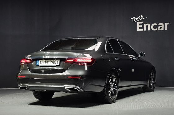 Mercedes-Benz E-Class E250 Avantgarde — пробег 46 113 км — фото 2 из 5