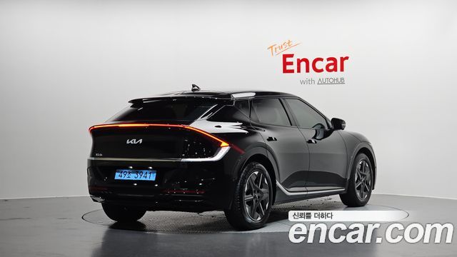 Kia EV6 из Кореи Encar