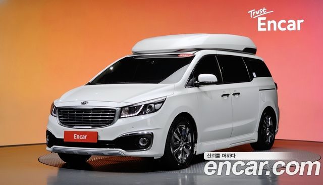 Kia Carnival 7-seater Hi-limousine VIP — пробег 171 693 км — фото 1 из 5
