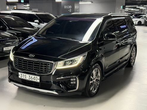 Kia Carnival 9-Seater Prstige — пробег 202 669 км — фото 3 из 5