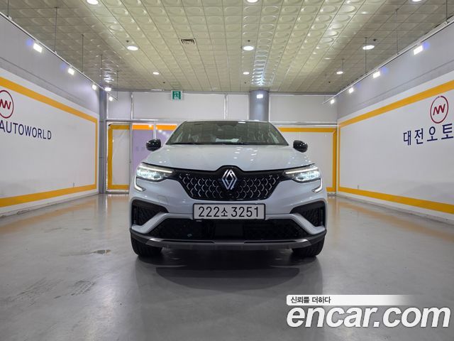 Renault (Samsung) Arkana 1.6 GTe Iconic — пробег 35 км — фото 2 из 5