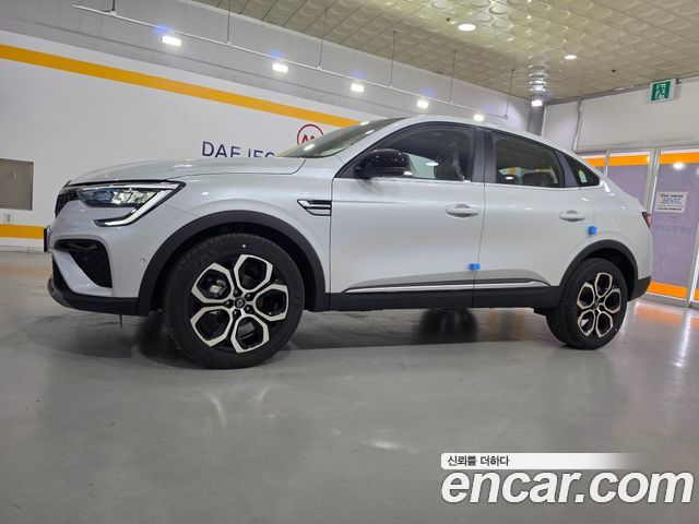 Renault (Samsung) Arkana 1.6 GTe Iconic — пробег 35 км — фото 3 из 5