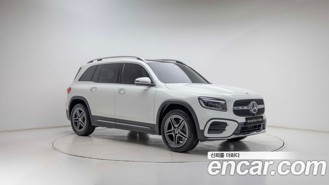 Mercedes-Benz GLB-Class GLB250 4MATIC — пробег 5 852 км — фото 2 из 5