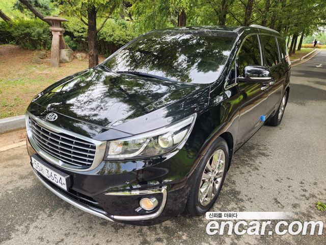 Kia Carnival из Кореи Encar