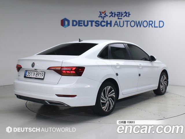 Volkswagen Jetta 1.4 TSI Premium — пробег 11 716 км — фото 2 из 5
