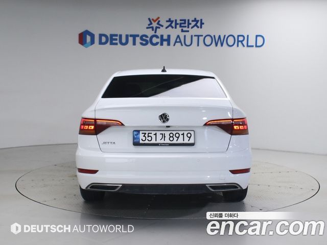 Volkswagen Jetta 1.4 TSI Premium — пробег 11 716 км — фото 4 из 5