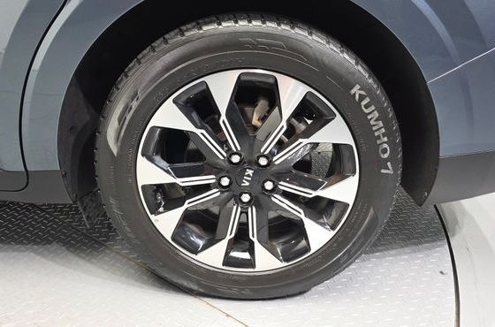 Kia Carnival Diesel 9-Seater Signature — пробег 40 484 км — фото 5 из 5