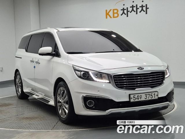Kia Carnival из Кореи Encar