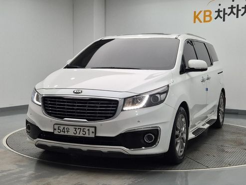 Kia Carnival 9-seater Prestige — пробег 159 000 км — фото 2 из 5