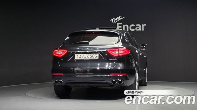 Maserati Levante 3.0 Diesel AWD GranLusso — пробег 76 996 км — фото 4 из 5