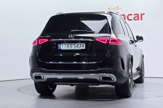 Mercedes-Benz GLE-Class GLE450 4MATIC — пробег 65 799 км — фото 4 из 5