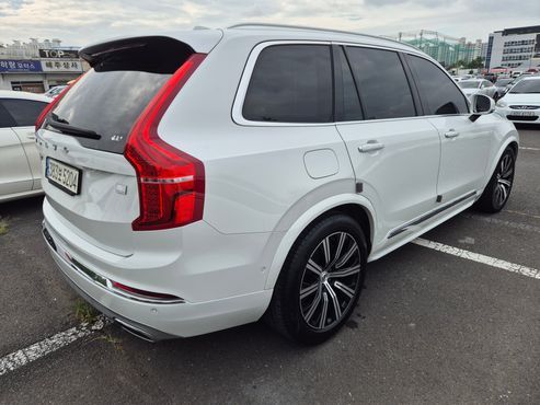 Volvo XC90 T8 Inscription Hybird — пробег 54 829 км — фото 4 из 5