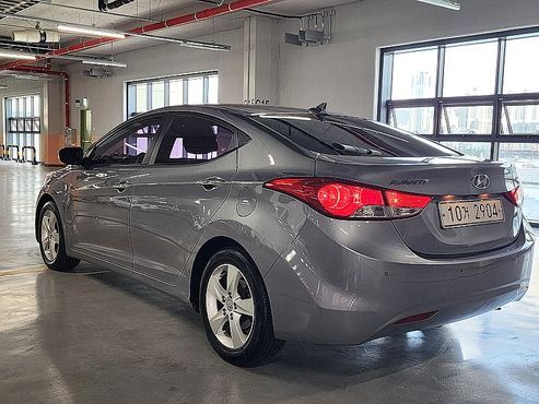 Hyundai AVANTE M16 GDI Modern — пробег 167 932 км — фото 3 из 5