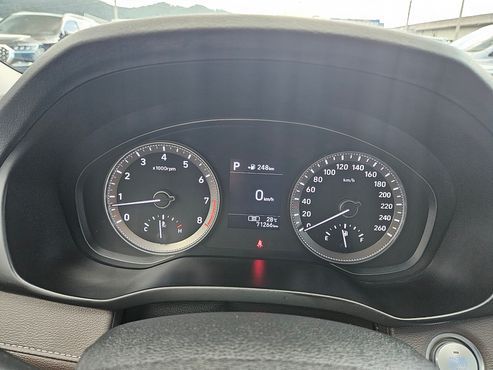 Hyundai Grandeur 2.4 Premium Special — пробег 71 261 км — фото 5 из 5