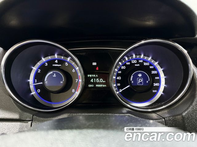 Hyundai Sonata LPI Premier — пробег 90 485 км — фото 4 из 5
