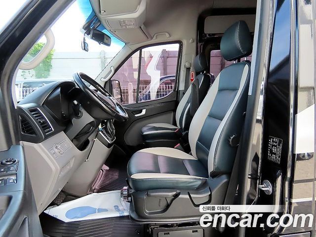 Hyundai Solati 15-seater Luxury — пробег 127 693 км — фото 5 из 5