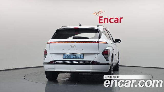 Hyundai Kona из Кореи Encar