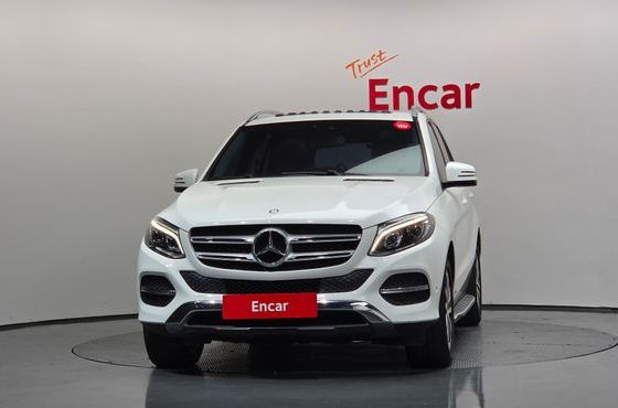 Mercedes-Benz GLE-Class GLE250 d 4MATIC — пробег 85 560 км — фото 3 из 5