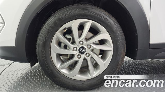 Hyundai Tucson из Кореи Encar
