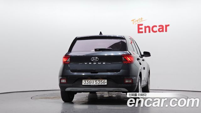 Hyundai Venue из Кореи Encar