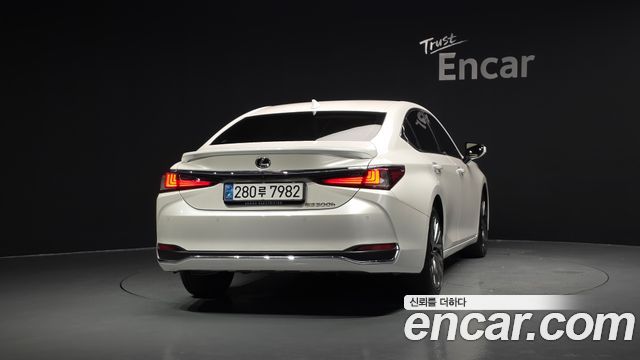 Lexus ES из Кореи Encar