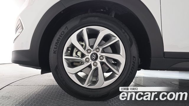 Hyundai Tucson Diesel 2.0 2WD Smart — пробег 164 075 км — фото 5 из 5