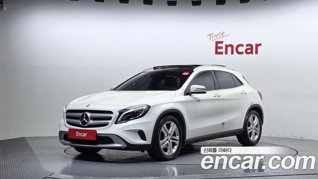 Mercedes-Benz GLA-Class GLA200 d 4MATIC — пробег 107 433 км — фото 1 из 5