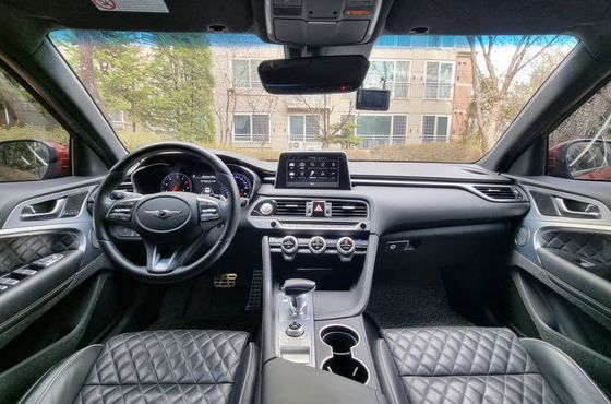 Genesis G70 2.0T AWD Sport Package — пробег 49 000 км — фото 3 из 5