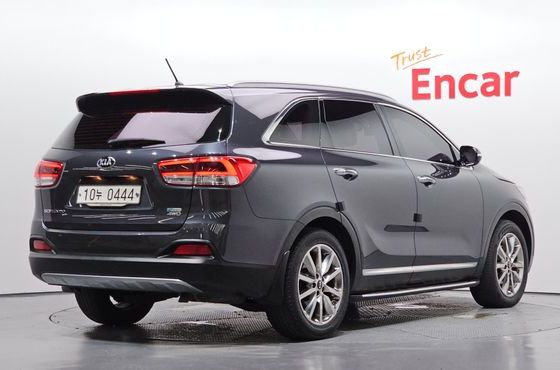 Kia Sorento Diesel 2.0 4WD Noblesse — пробег 110 816 км — фото 2 из 5