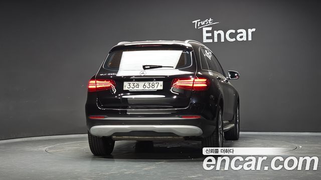 Mercedes-Benz GLC-Class GLC350e 4MATIC — пробег 124 142 км — фото 4 из 5