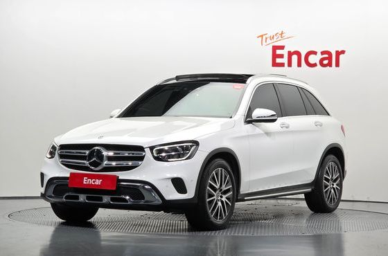 Mercedes-Benz GLC-Class GLC300 4MATIC — пробег 74 535 км — фото 1 из 5