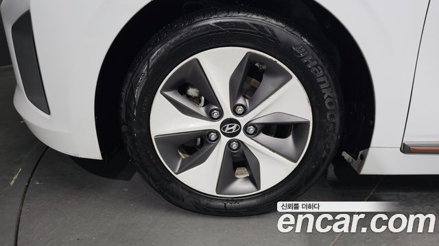 Hyundai Ioniq из Кореи Encar