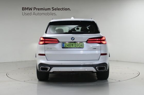 BMW X5 xDrive 40i M Sport — пробег 4 420 км — фото 3 из 5