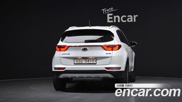 Kia Sportage из Кореи Encar