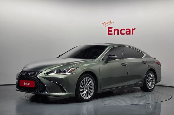 Lexus ES Luxury Plus — пробег 81 244 км — фото 1 из 5