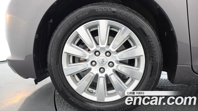 Toyota Sienna 3.5 AWD — пробег 96 317 км — фото 5 из 5