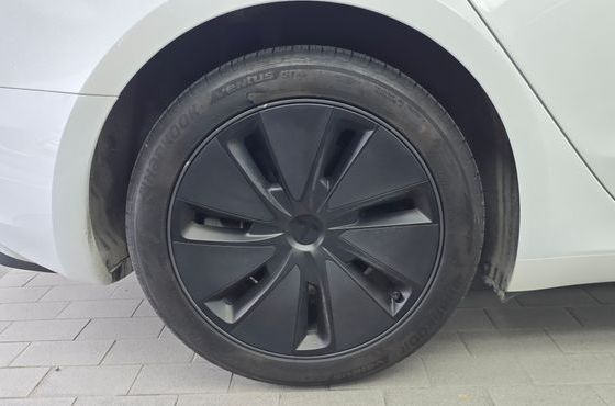 Tesla Model 3 RWD — пробег 34 321 км — фото 5 из 5