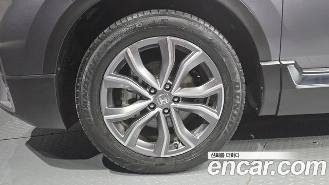 Honda CR-V 2.0 Hybrid Touring 4WD — пробег 85 847 км — фото 5 из 5