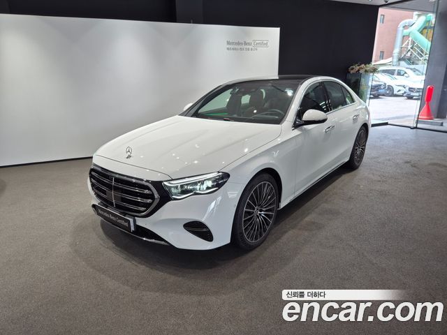 Mercedes-Benz E-Class E450 4MATIC Exclusive — пробег 18 км — фото 1 из 5