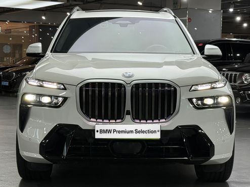 BMW X7 xDrive 40i M Sport 6STR — пробег 12 721 км — фото 3 из 5