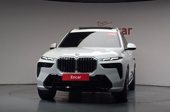 BMW X7 xDrive 40i M Sport 6STR — пробег 22 725 км — фото 3 из 5