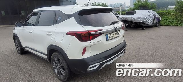 Kia Seltos из Кореи Encar