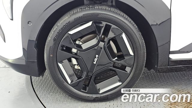 Kia EV3 из Кореи Encar