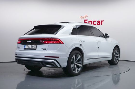 Audi Q8 50 TDI Quattro Premium — пробег 41 211 км — фото 2 из 5
