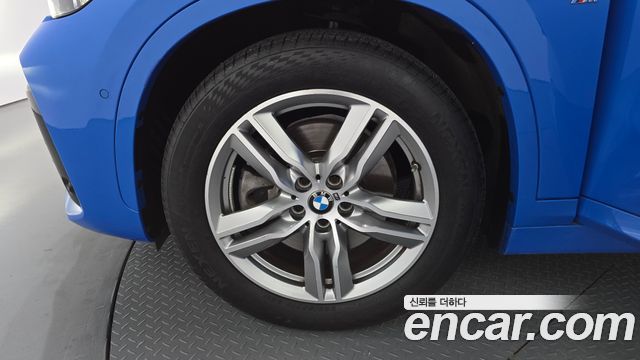 BMW X1 xDrive 20i M Sport — пробег 52 390 км — фото 5 из 5