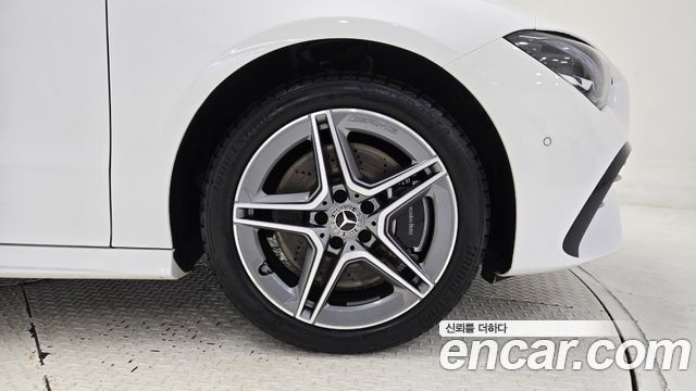 Mercedes-Benz CLA-Class CLA250 4MATIC — пробег 4 660 км — фото 5 из 5