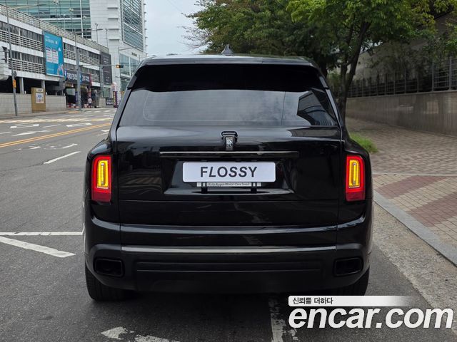 Rolls-Royce Cullinan 6.7 V12 Black Badge — пробег 40 590 км — фото 4 из 5