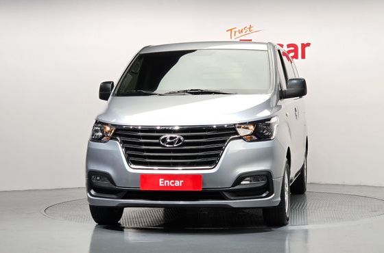 Hyundai Starex Van 3-Seater Smart — пробег 71 553 км — фото 3 из 5