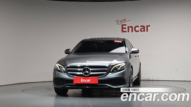 Mercedes-Benz E-Class из Кореи Encar
