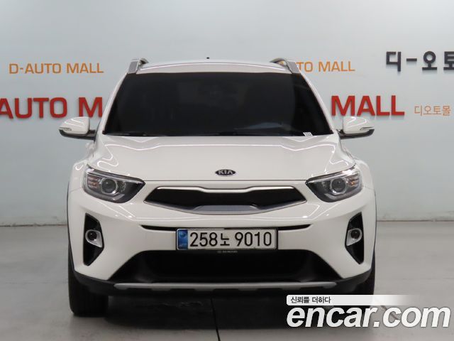 Kia Stonic из Кореи Encar